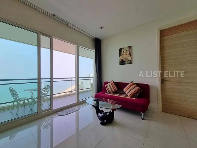 Luxury 1-Bedroom Condo for Rent – Reflection Jomtien Beach Pattaya