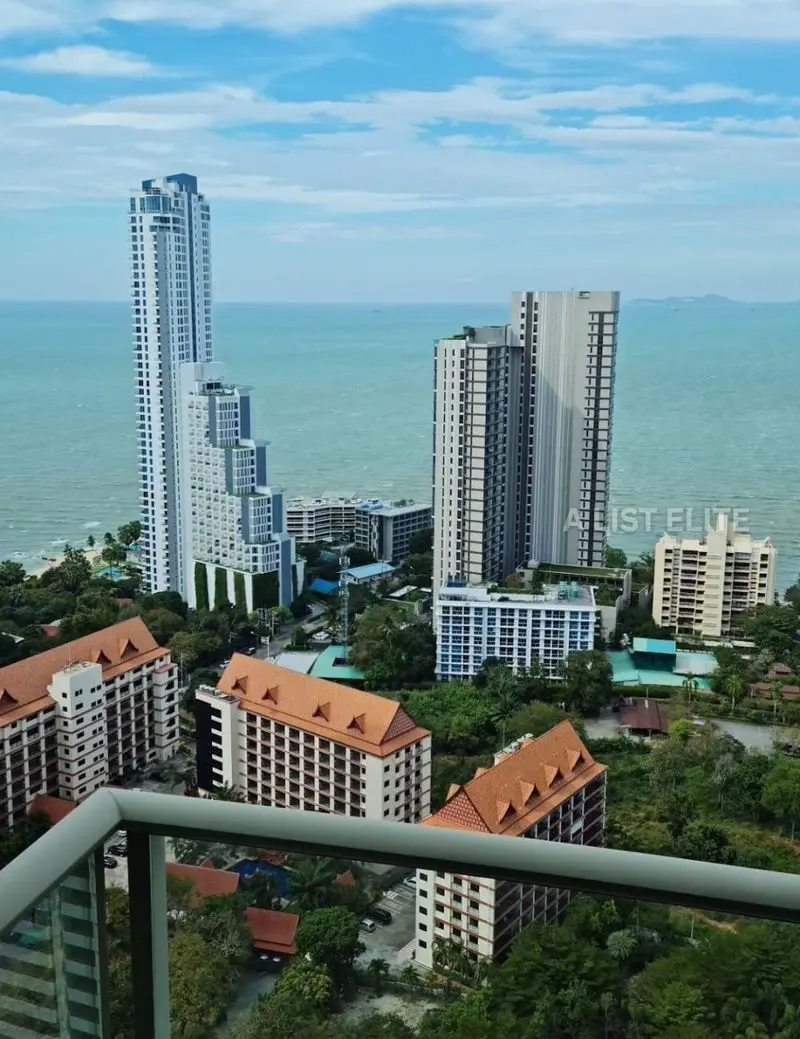 Studio à vendre – The Riviera Wongamat, Pattaya