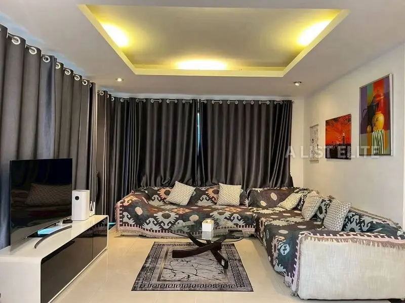 บ้านณัชชา – วิลล่าสระว่ายน้ำสไตล์ไทยบาหลี ใจกลางพัทยา