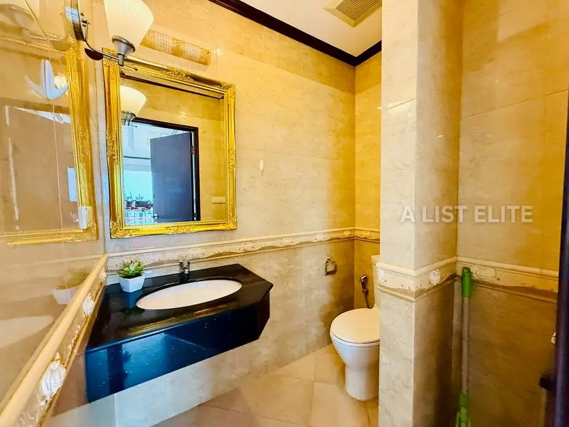 สยาม โอเรียนทอล ทวินส์ – คอนโด 1 ห้องนอน 2 ห้องน้ำ