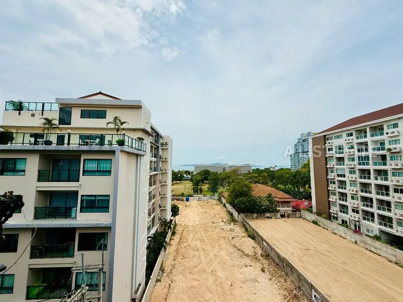 สยาม โอเรียนทอล ทวินส์ – คอนโด 1 ห้องนอน 2 ห้องน้ำ