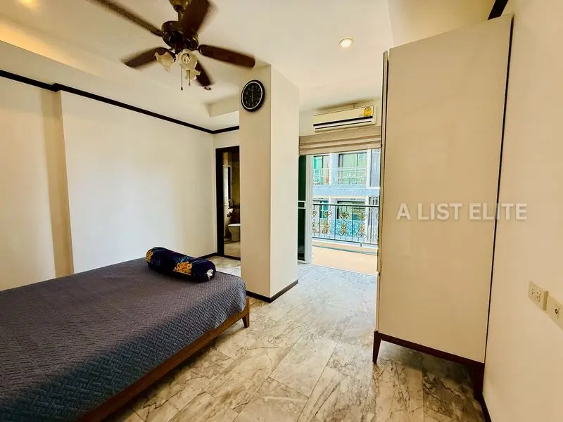 สยาม โอเรียนทอล ทวินส์ – คอนโด 1 ห้องนอน 2 ห้องน้ำ