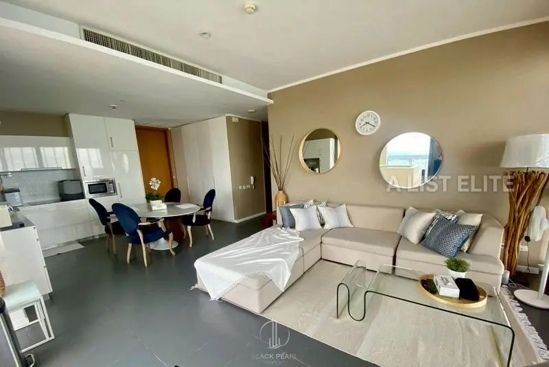 Northpoint Pattaya – Top-Floor Sea View Luxury Condo