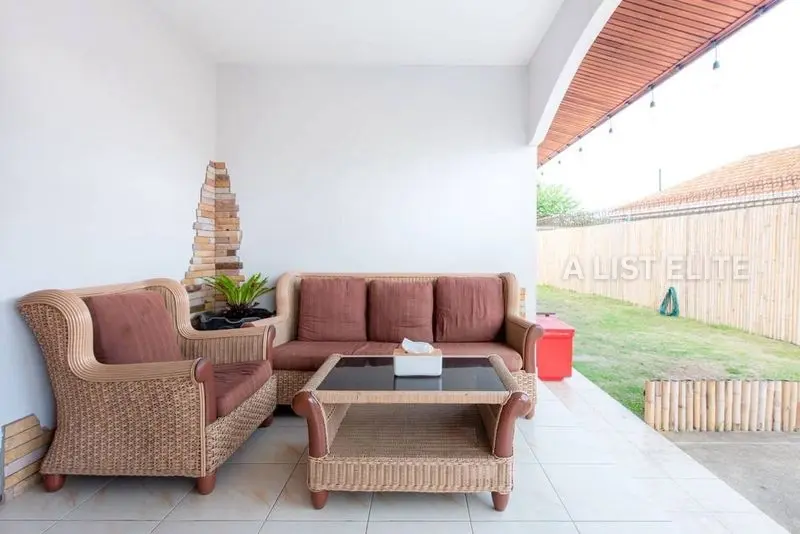 Spacious 6-Bedroom Pool Villa – Soi Siam, Pattaya