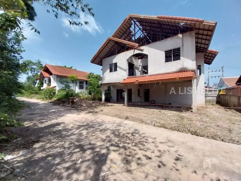 บ้านเดี่ยวใกล้อ่างมาบประชัน – พัทยาตะวันออก
