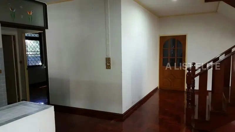 บ้านให้เช่า เอกมัย 22
