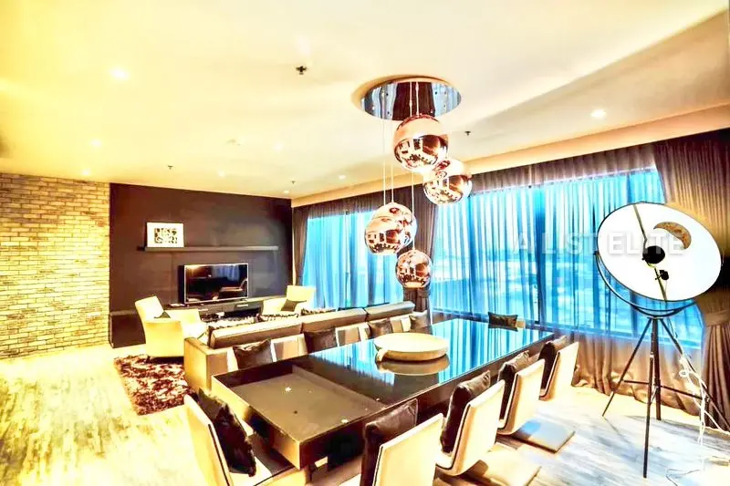 The Emporio Place