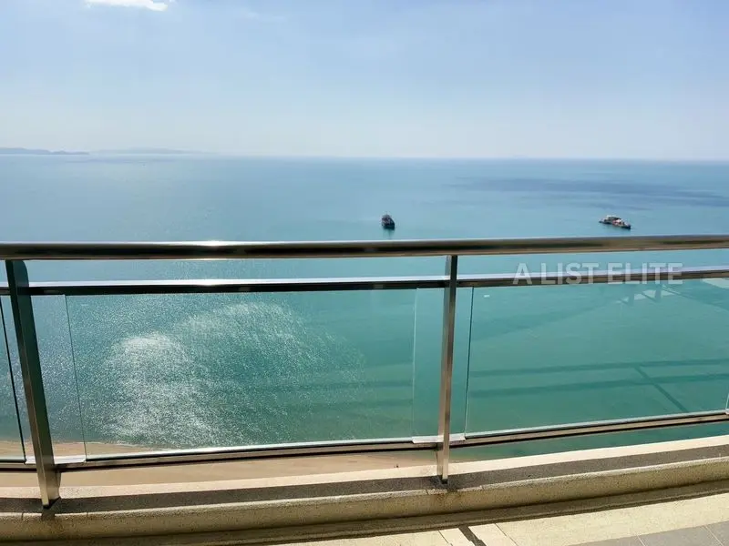Luxury Sea View Condo – Reflection Jomtien Beach, Pattaya