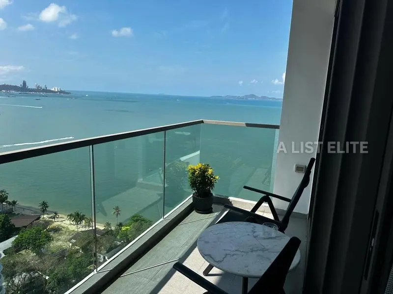 Wong Amat Tower – Studio vue mer étage élevé