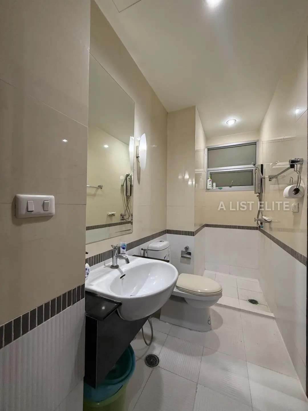 Baan Klang Krung Siam Pathumwan Condominium