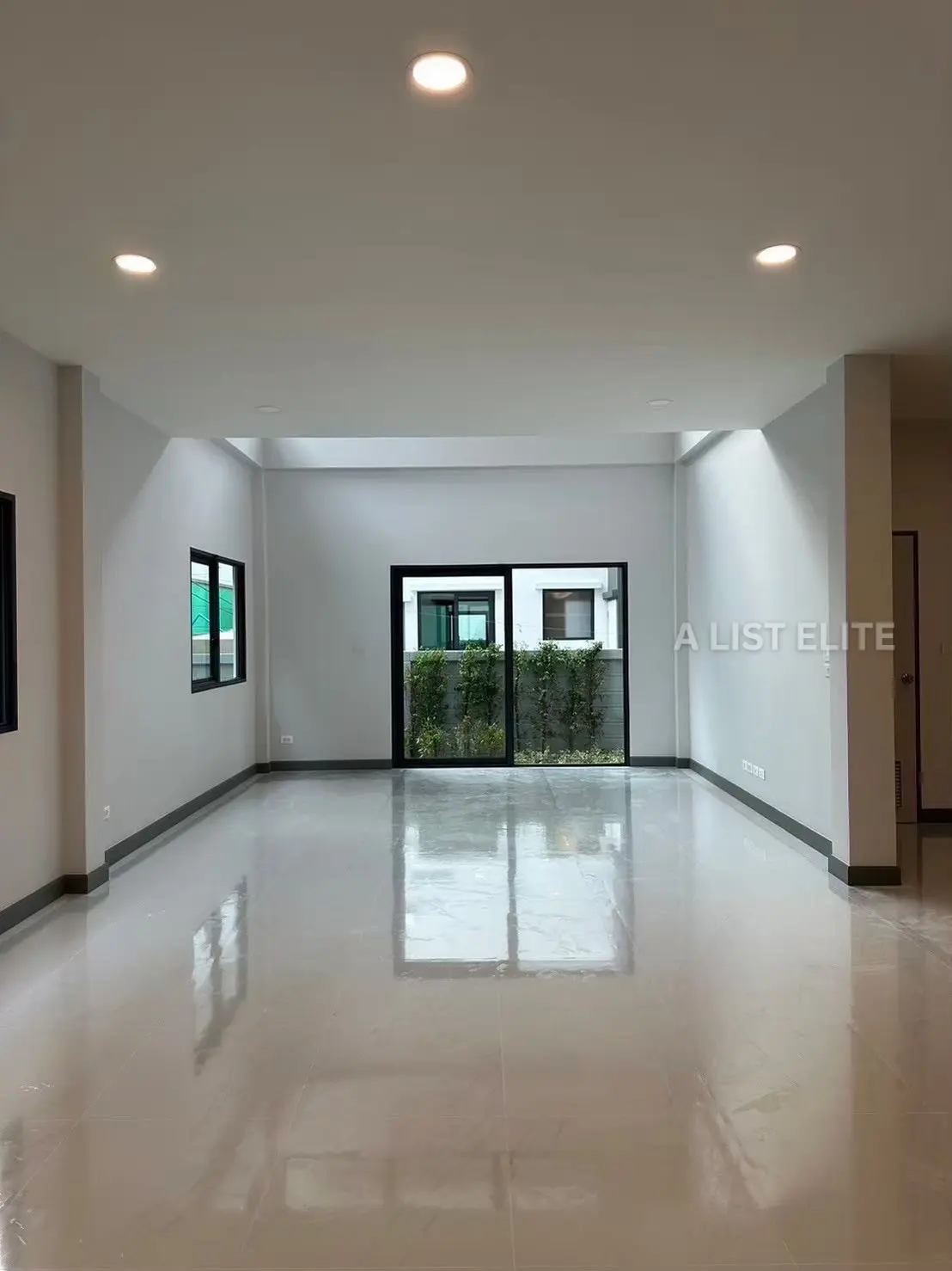 The City Bangna