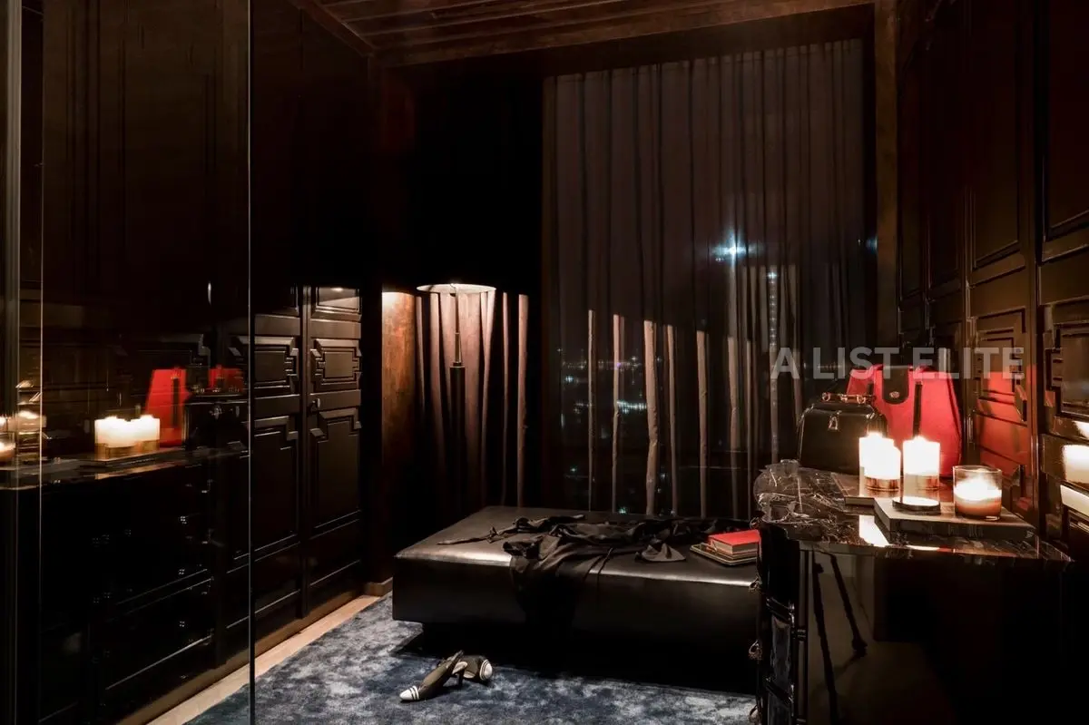 Four Seasons Private Residences