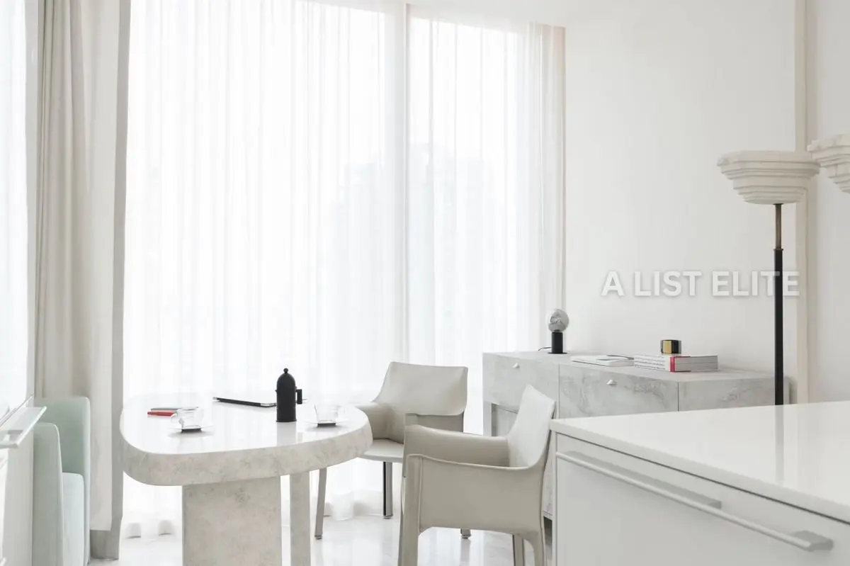 Four Seasons Private Residences