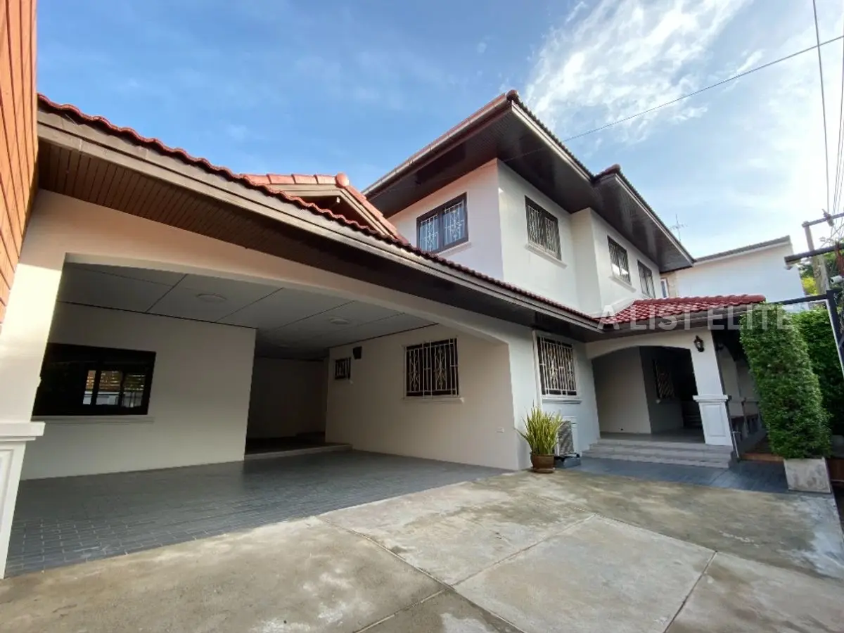 Maison individuelle – Ari / Rama VI / Phaya Thai