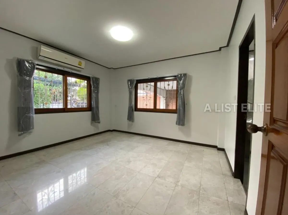 Maison individuelle – Ari / Rama VI / Phaya Thai