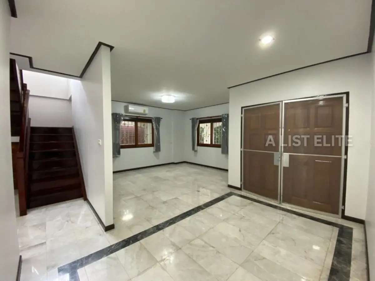 Maison individuelle – Ari / Rama VI / Phaya Thai