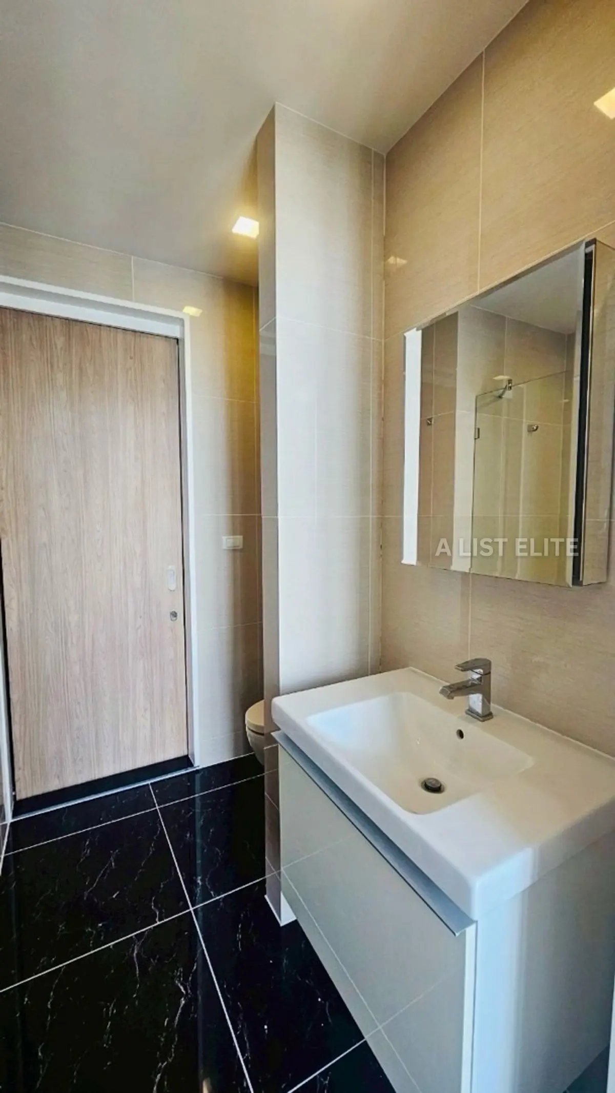 Park 24 (Origin Phrom Phong)
