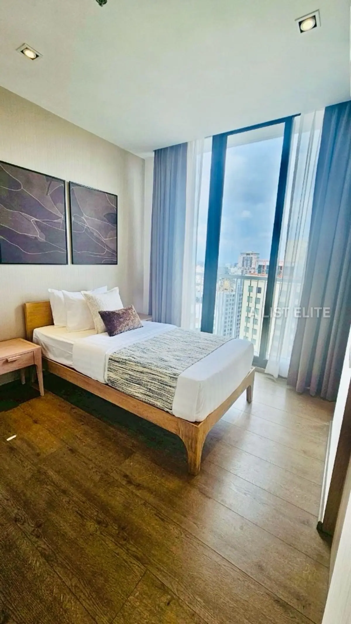 Park 24 (Origin Phrom Phong)