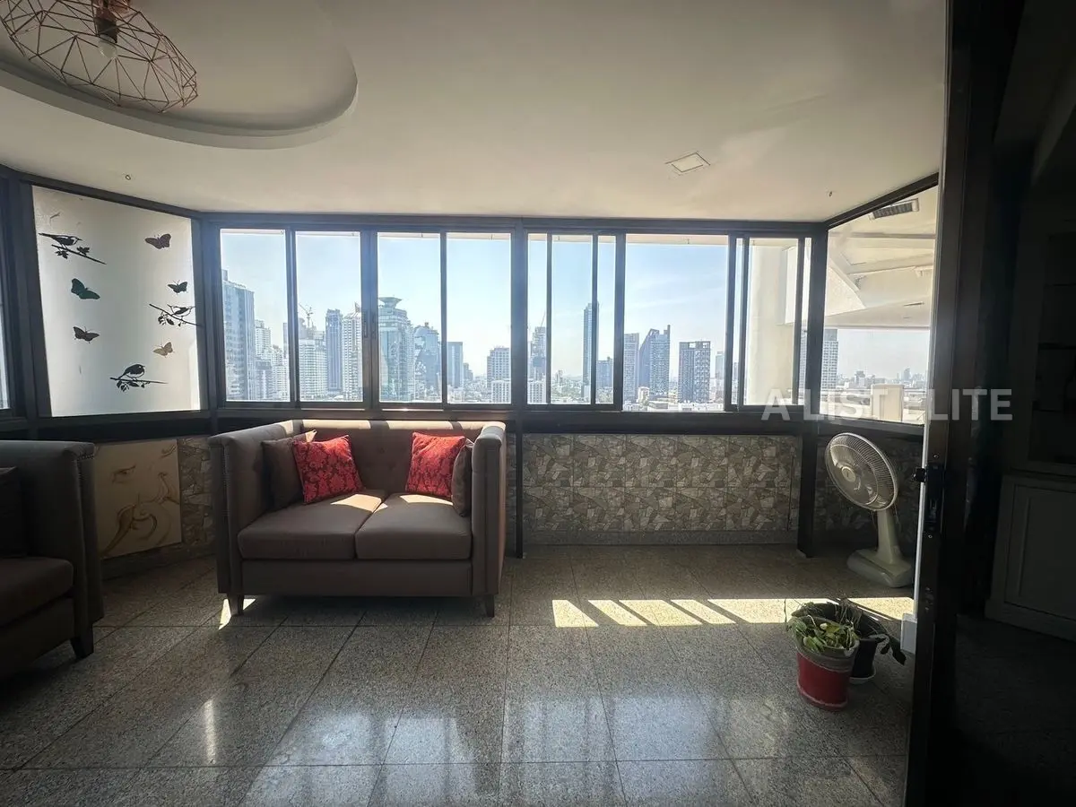 The Waterford Park Sukhumvit 53
