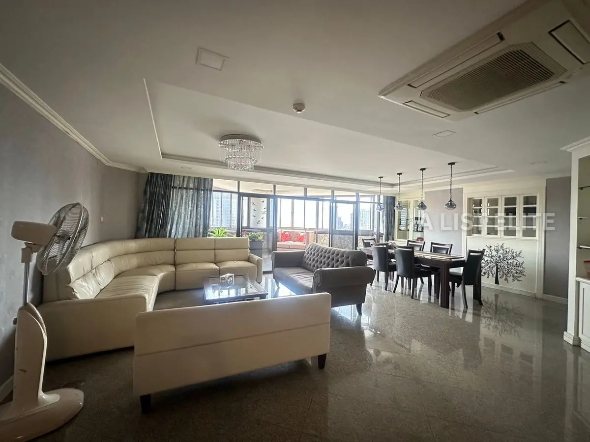 The Waterford Park Sukhumvit 53