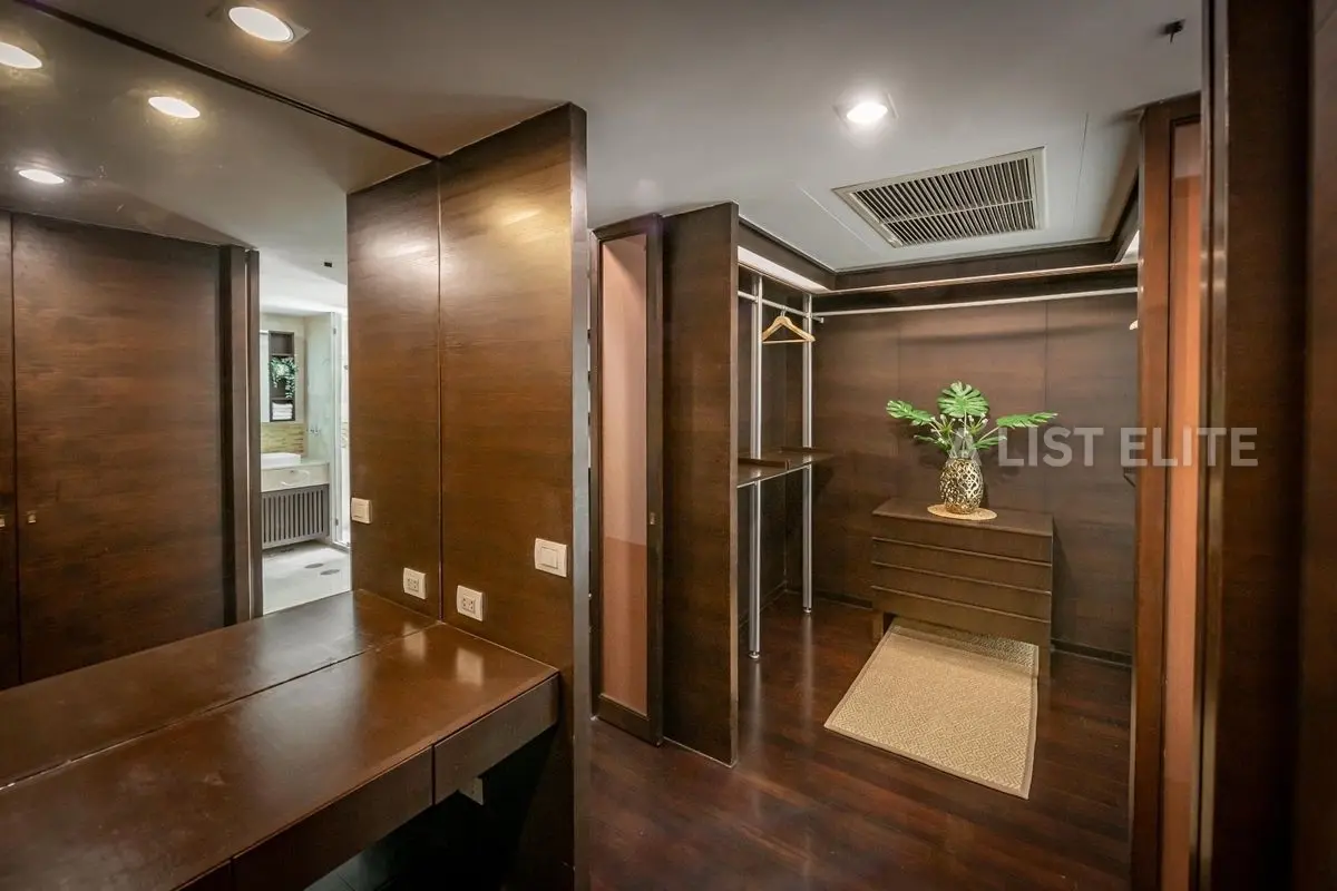 Silver Heritage Sukhumvit 38