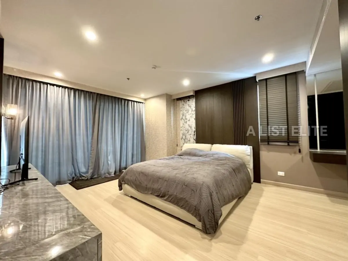 Supalai Riva Grande Rama 3