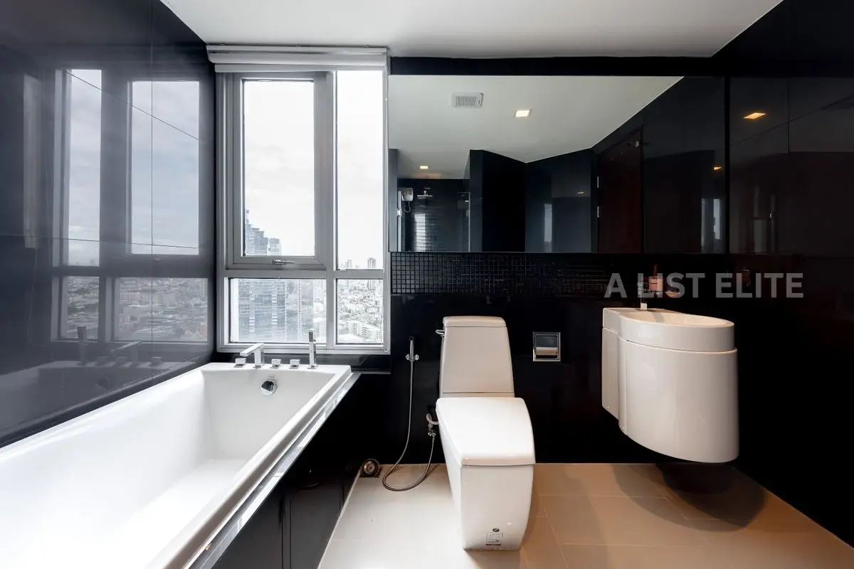 Rhythm Sathorn