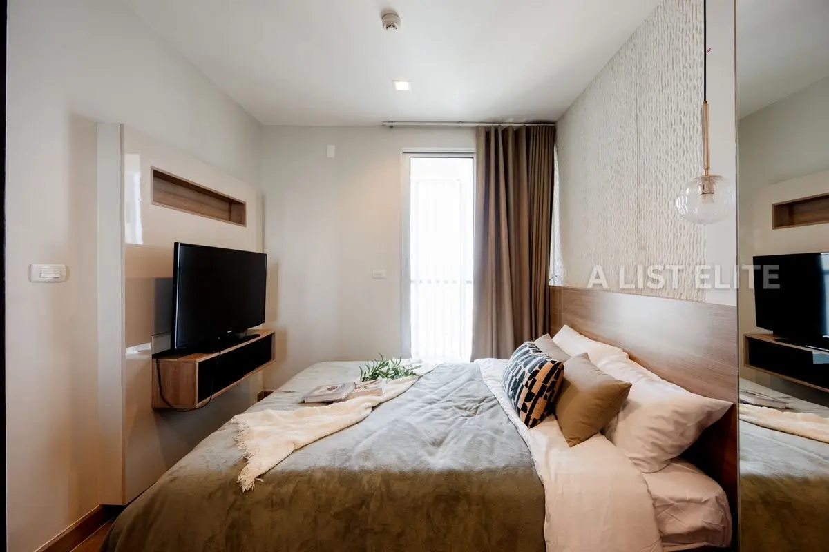 Rhythm Sathorn