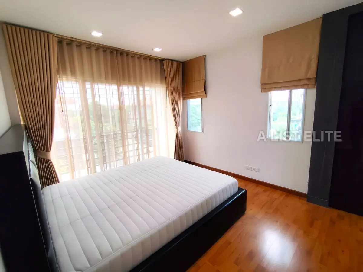 Casa Premium Onnut - Wongwhaen