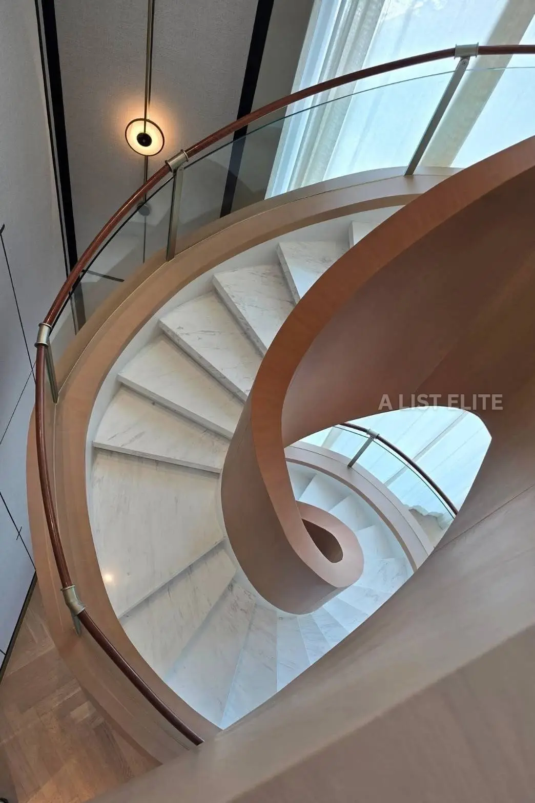  The Residences at Mandarin Oriental 