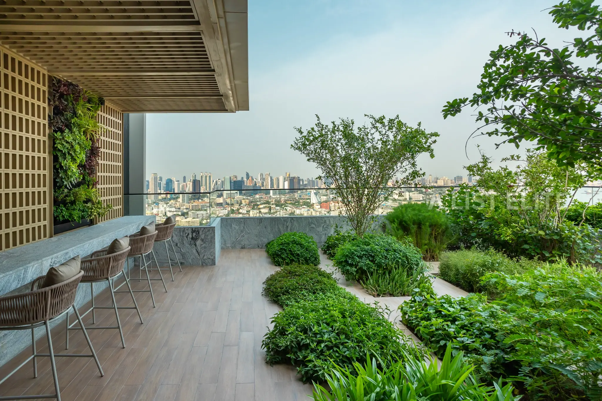 The Issara Sathorn