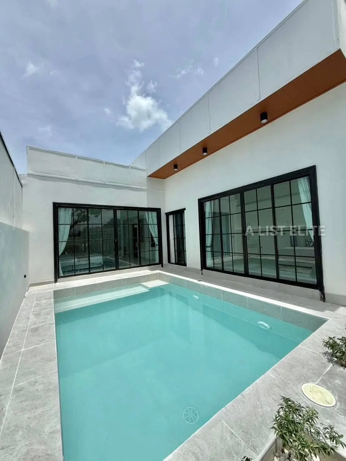 Brand-New Pool Villa – Built-In Detached Home in Soi Siam, Nong Prue