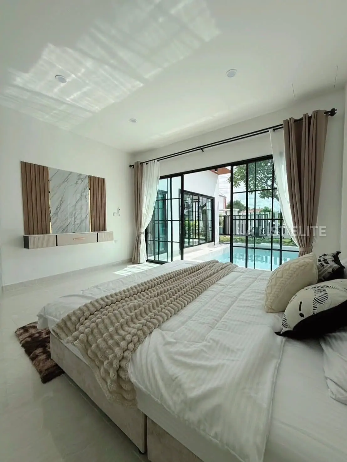 Brand-New Pool Villa – Built-In Detached Home in Soi Siam, Nong Prue