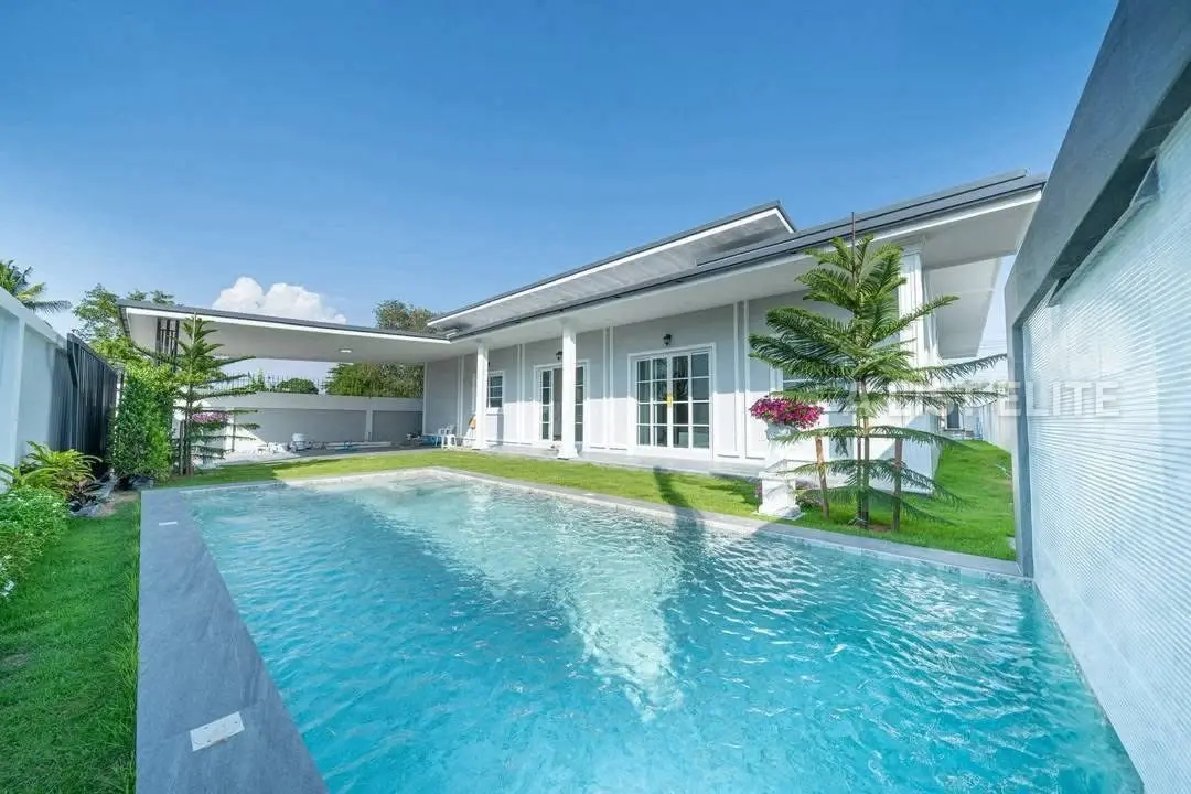 Natheekarn Park View – Villa avec piscine à Mabprachan
