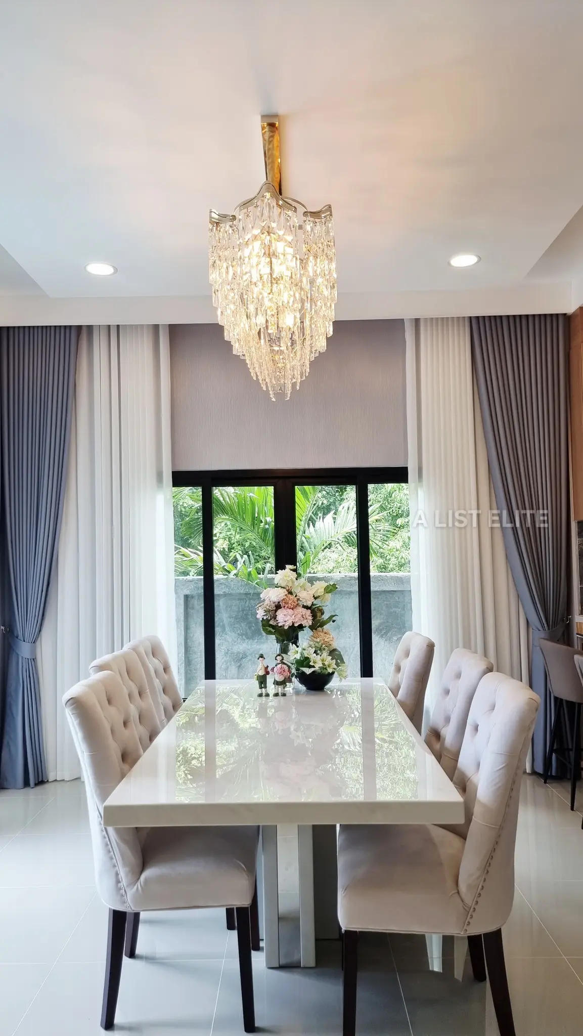 Nouvelle villa moderne avec piscine – proche de Na Jomtien & autoroute n°7