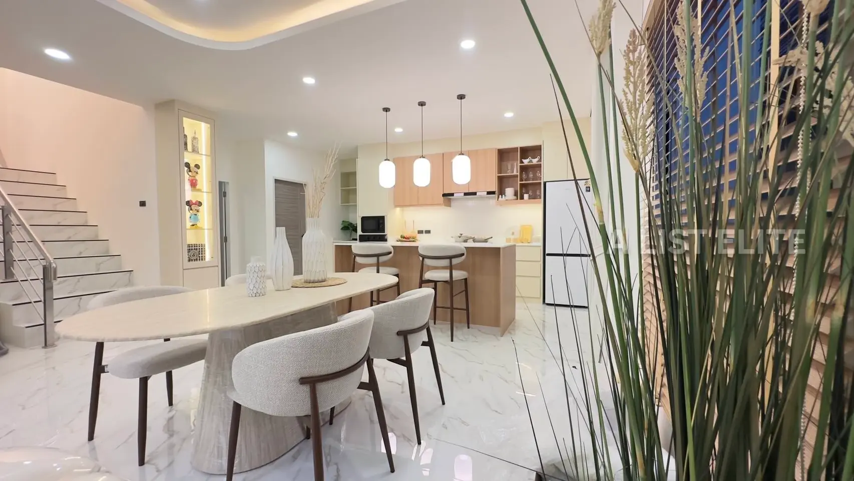 Maison rénovée à Pattaya centre – Sirisa 12 Village