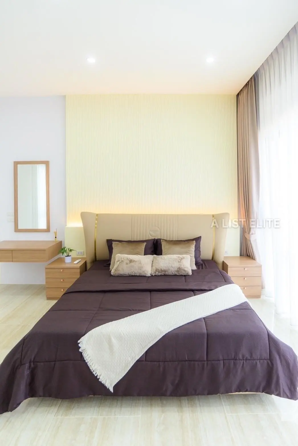 Villa avec piscine M Estate Pattaya – Spacieuse maison à 2 étages