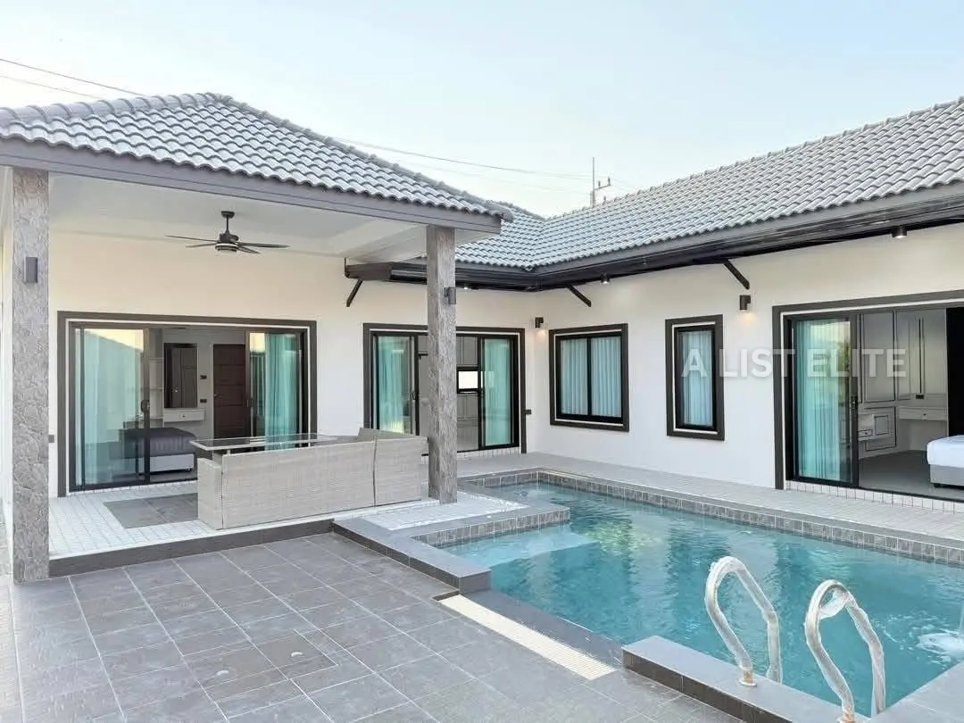 Bunsiri 3 Pool Villas – Villas de plain-pied modernes