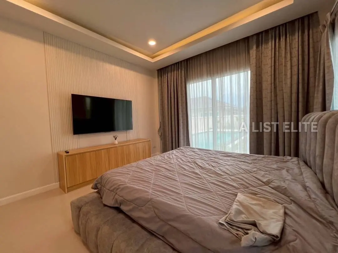 Villa avec piscine à Huai Yai – À vendre et à louer
