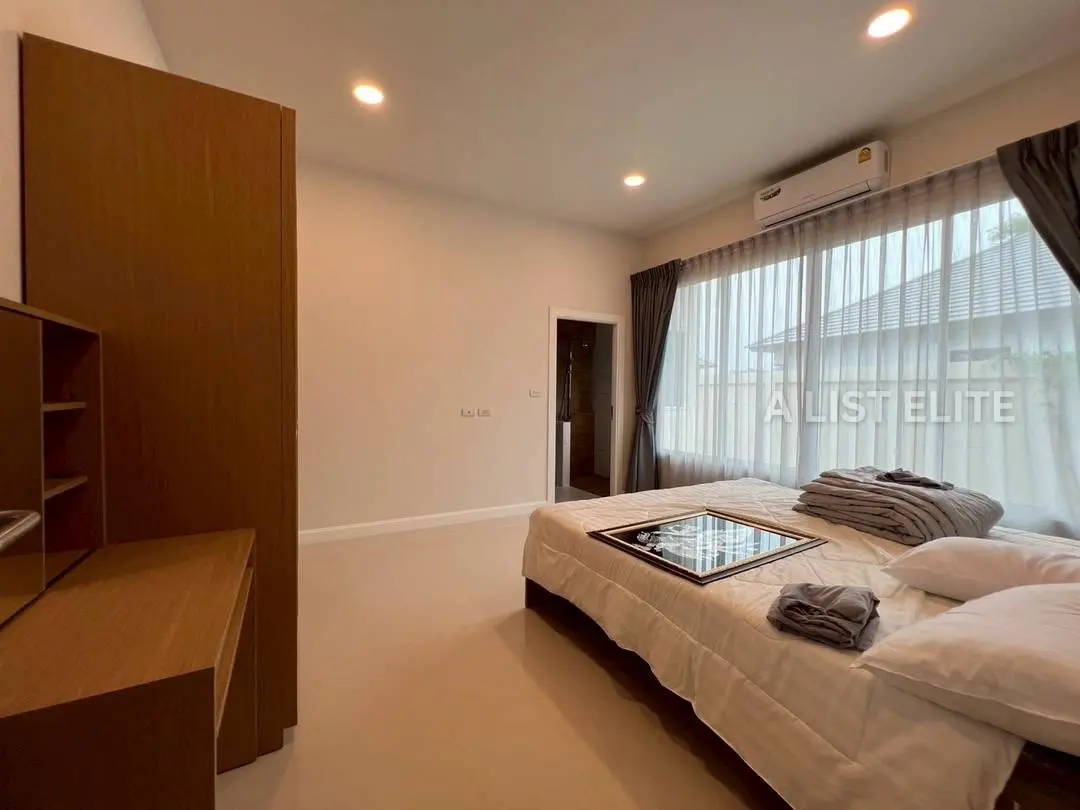 Villa avec piscine à Huai Yai – À vendre et à louer
