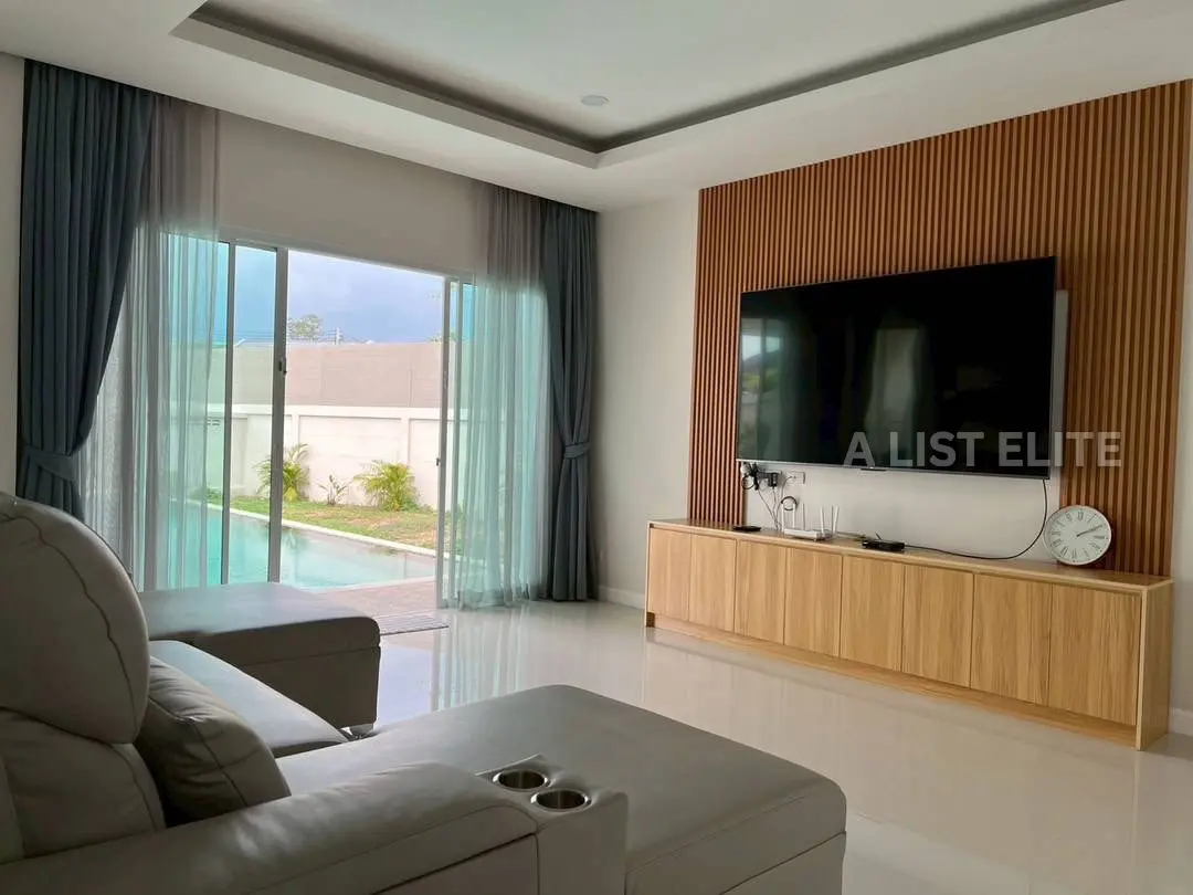 Villa avec piscine à Huai Yai – À vendre et à louer