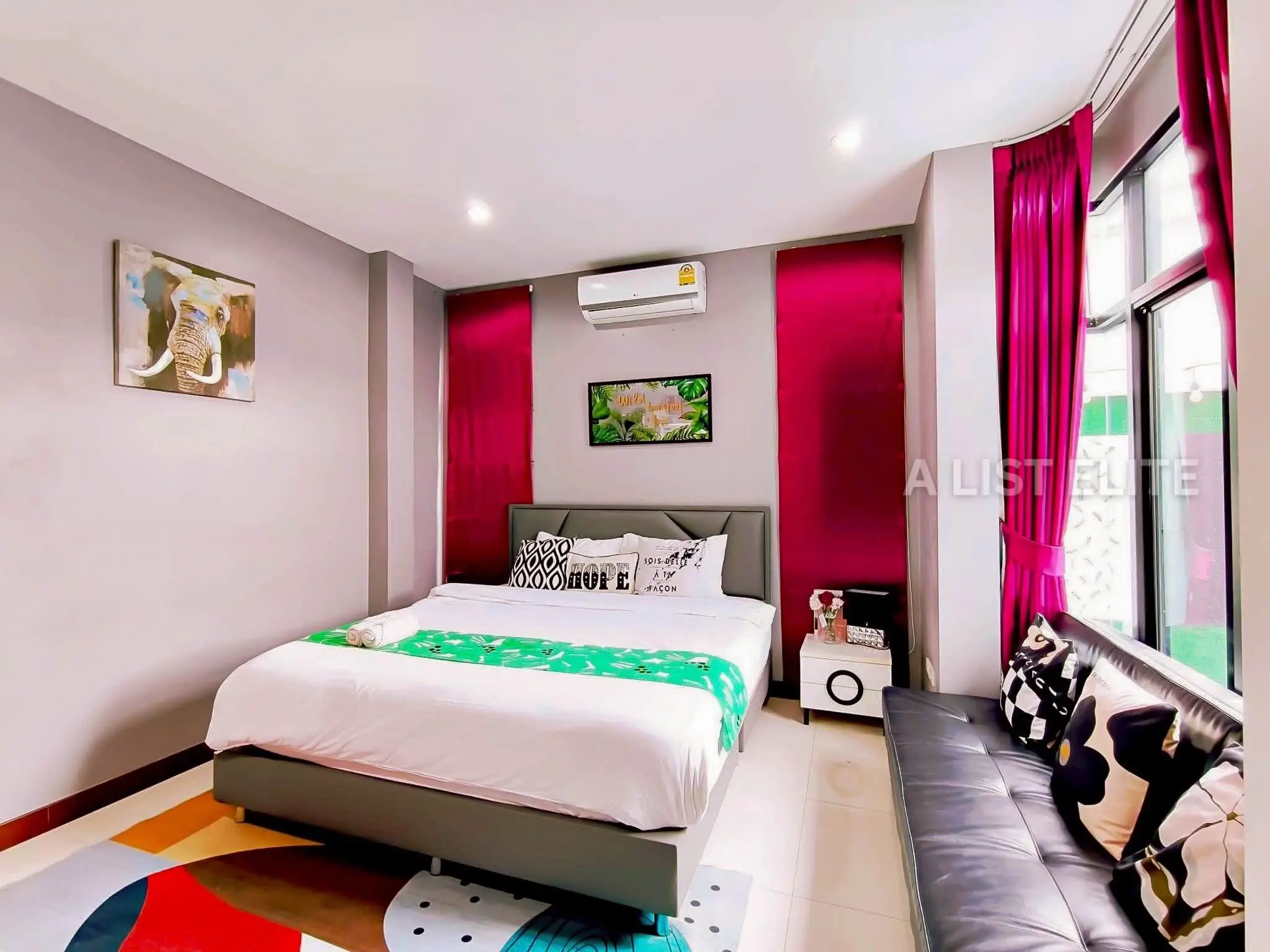 Villa avec piscine privée à Huai Yai | Prête à emménager