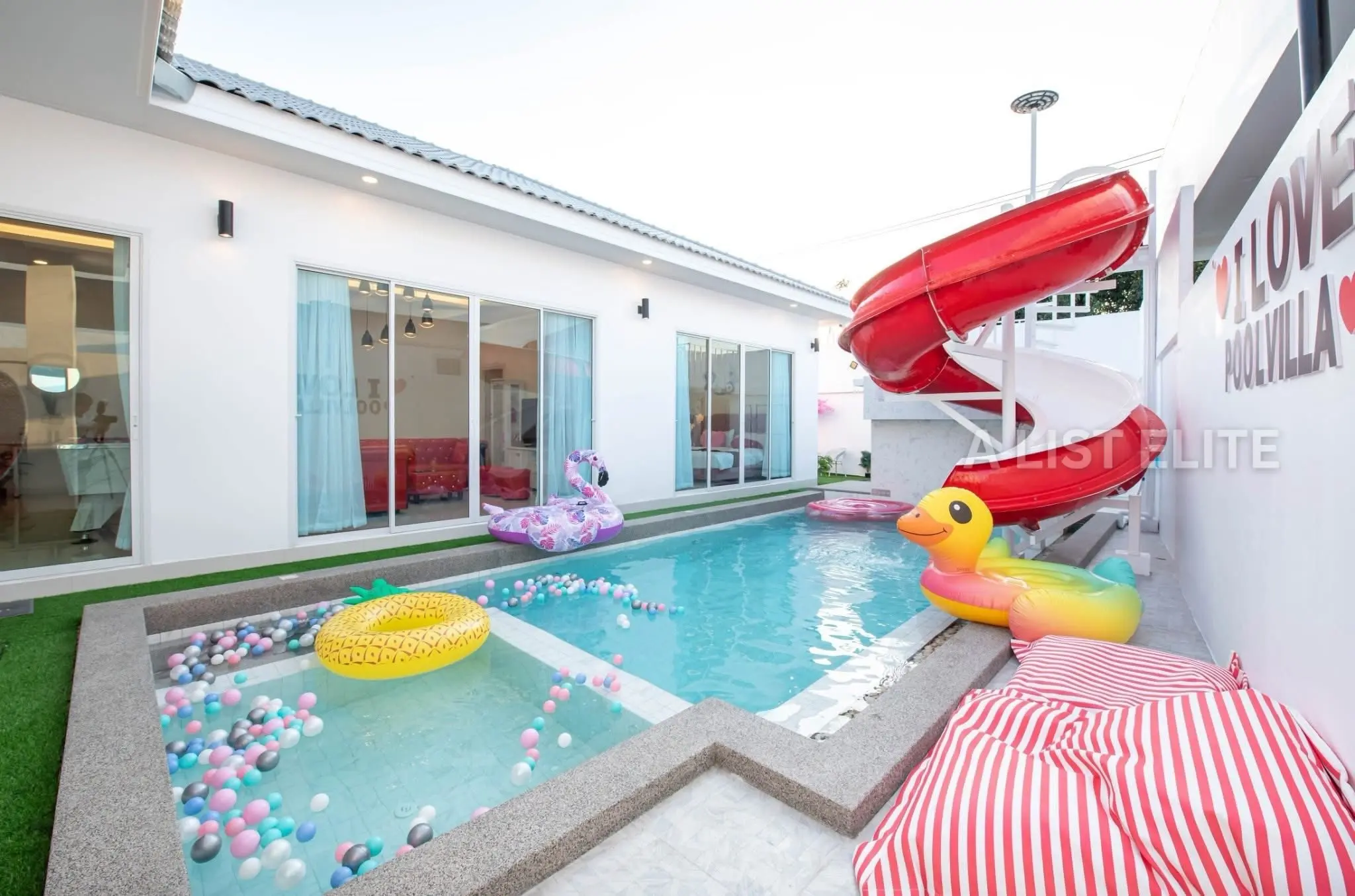 Villa avec piscine à Huai Yai | Clé en main pour location saisonnière