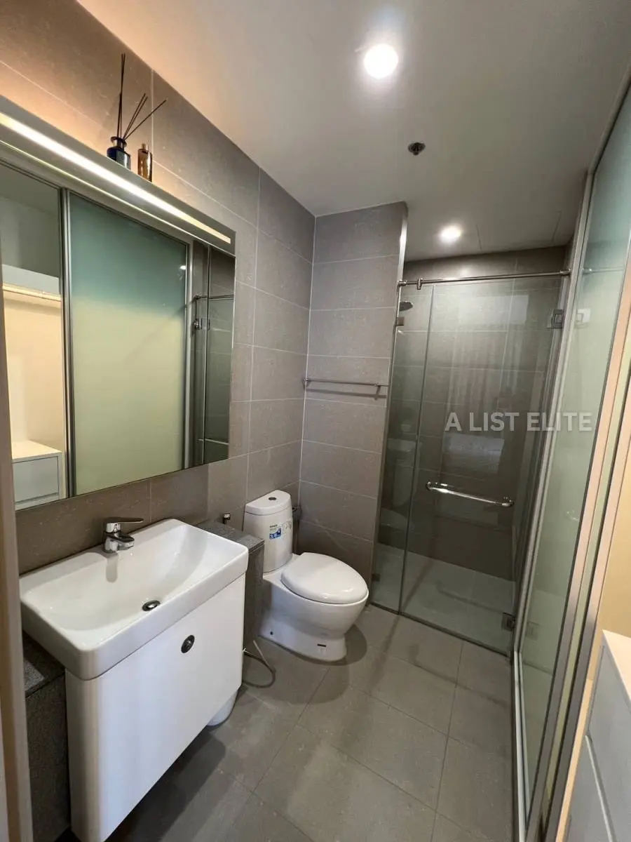 Noble Ploenchit