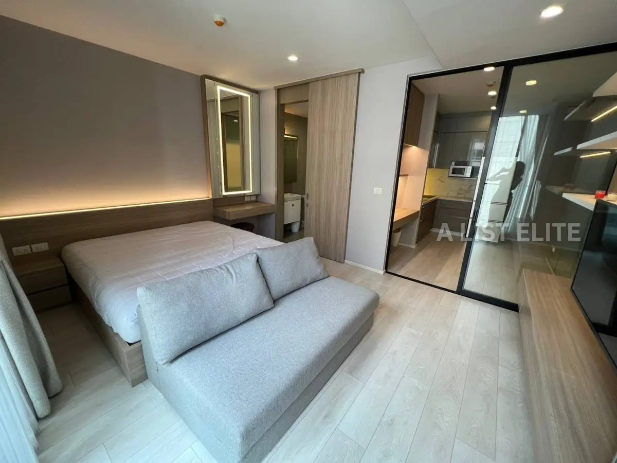 Noble Ploenchit