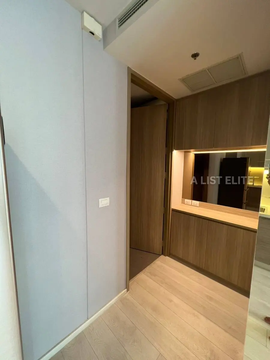 Noble Ploenchit