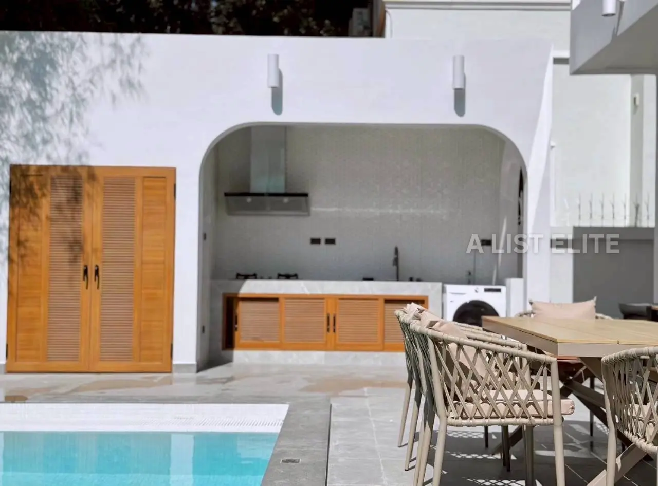 Seaside Pool Villa, Jomtien 
