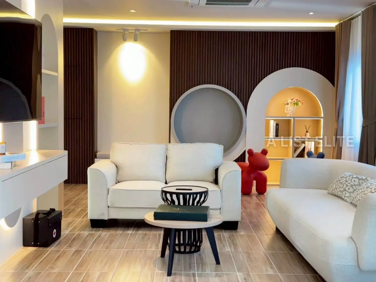 Seaside Pool Villa, Jomtien 