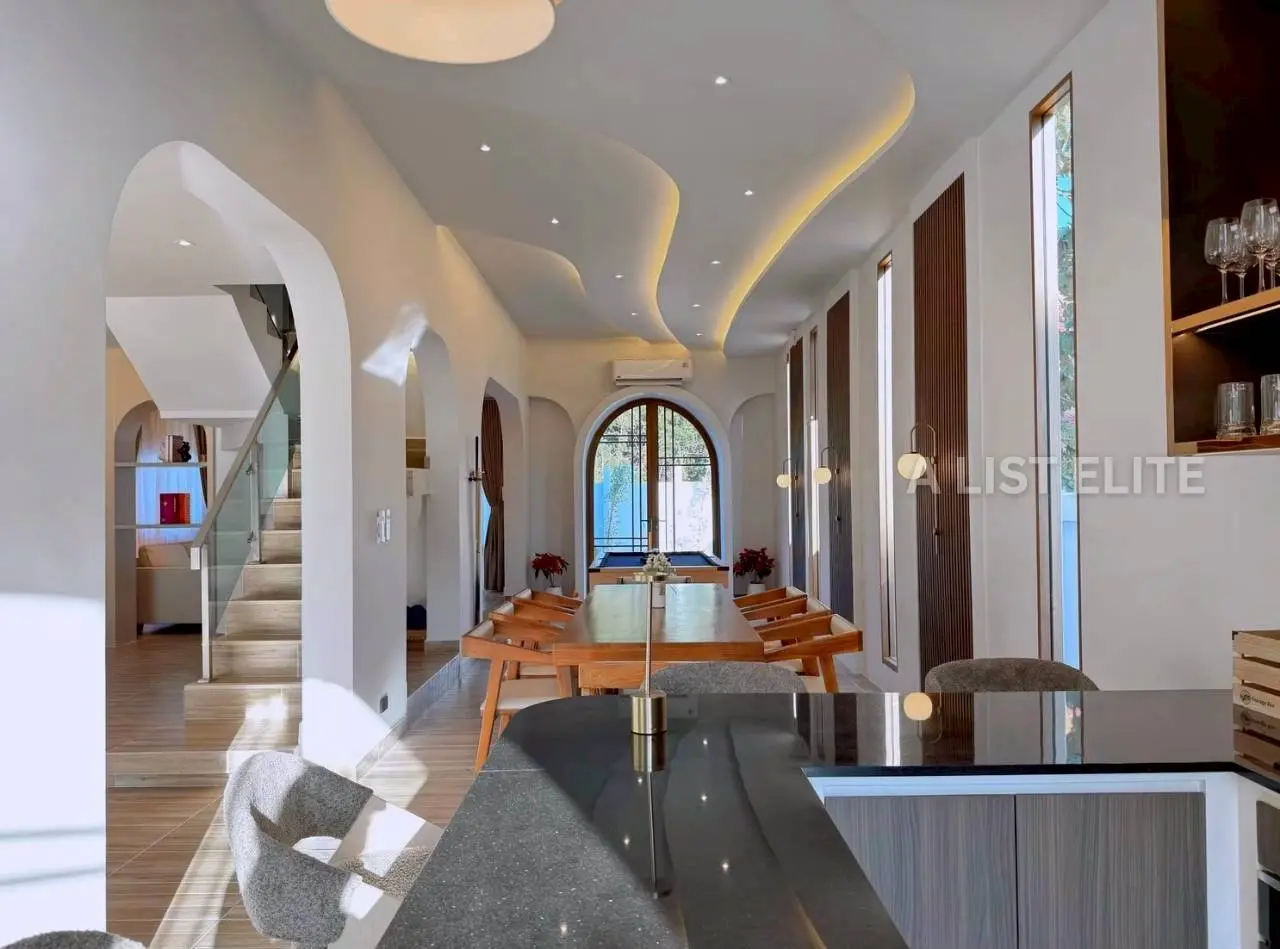 Seaside Pool Villa, Jomtien 