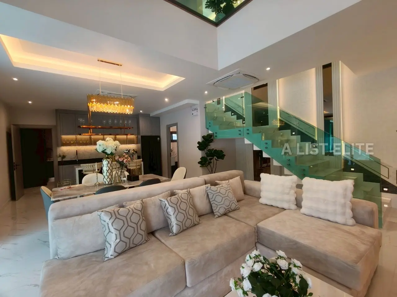 Luxury Pool Villa Only 500 meters from Jomtien Beach